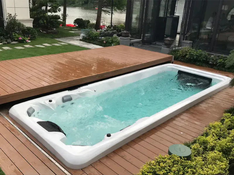 Spa con idromassaggio 5 posti a sedere + 1 piscina
