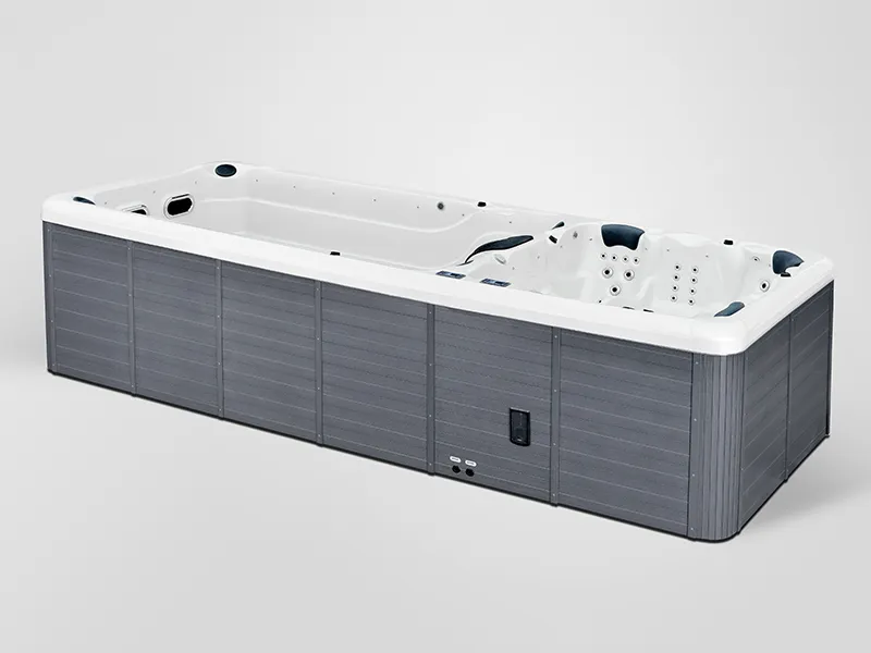 Spa con idromassaggio 5 posti liberi + 2 posti a sedere +1 piscina